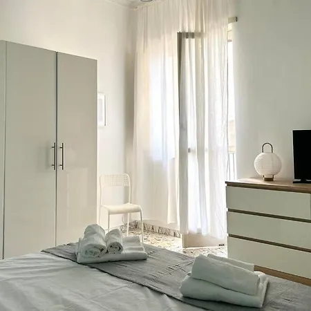 Basile -catania Centro Apartment *